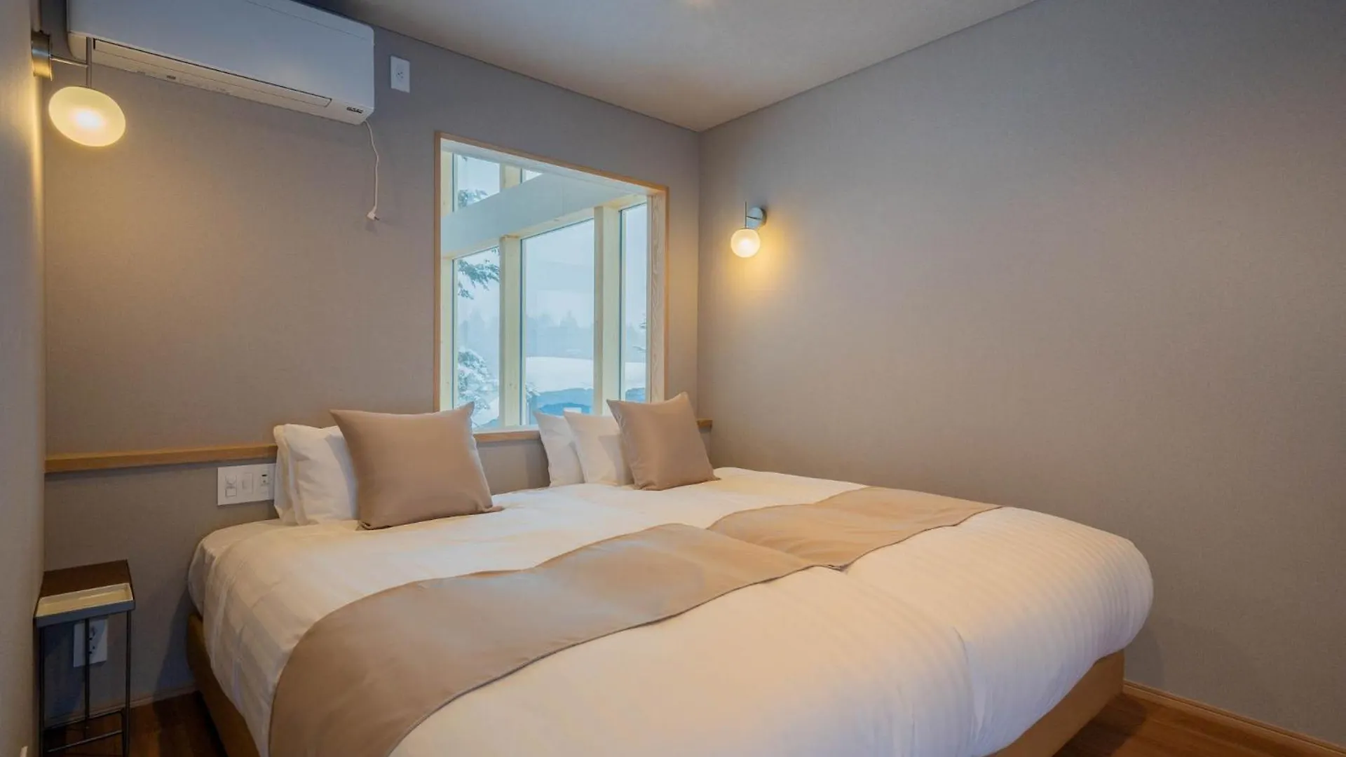 Rusutsu Hills Centro Apartment 0*,